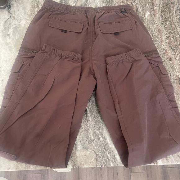 NWT🎁🎄Urban Outfitters Large Jogger Pants - Never worn - with tags - Picture 8 of 13